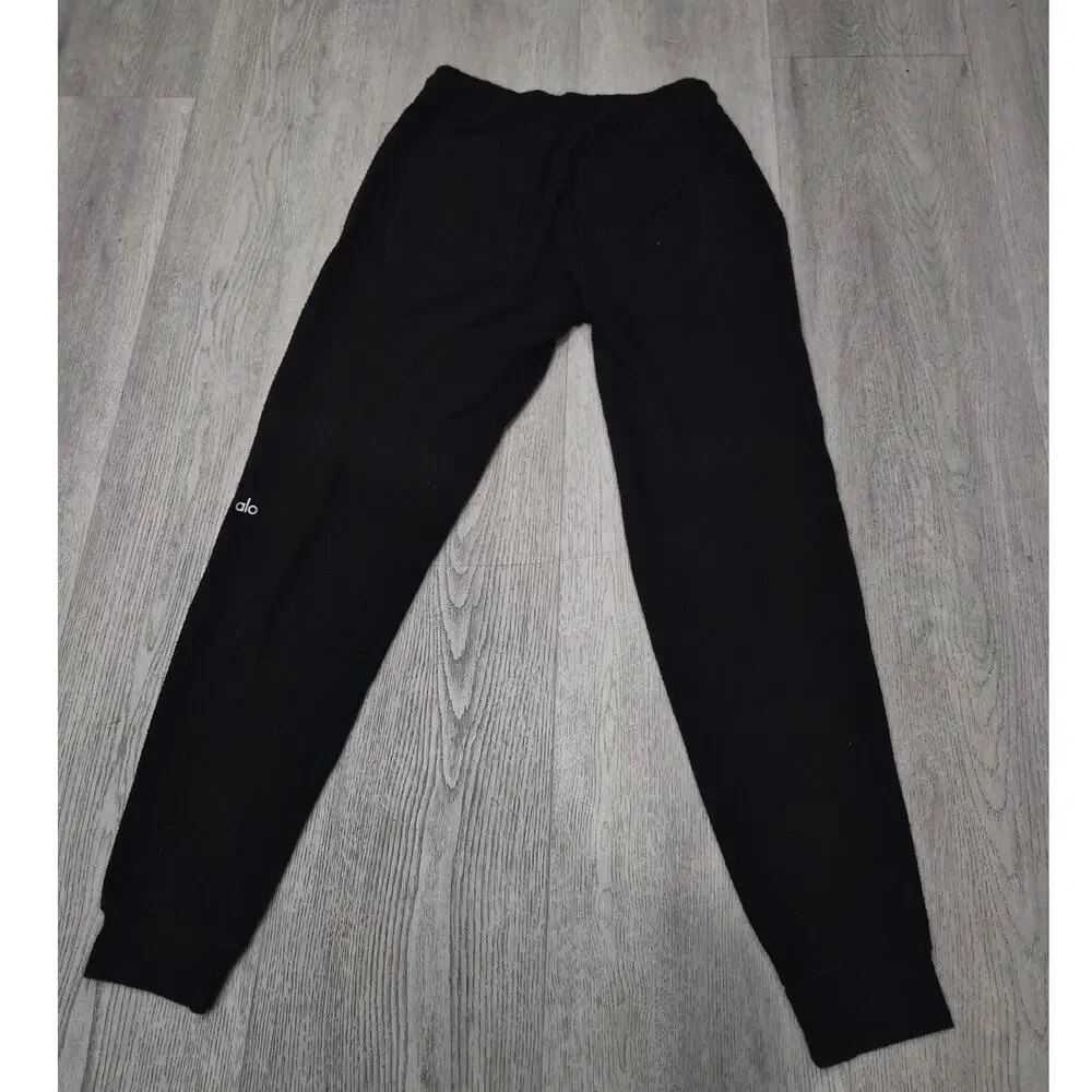 Alo Yoga Black Joggers Size M